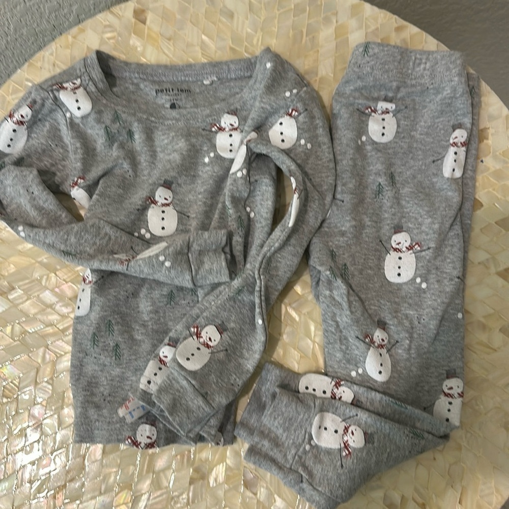 Petit Lem winter theme pj set size 24 M